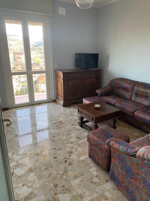 Bella Vista Apartment Canelli Bagian luar foto