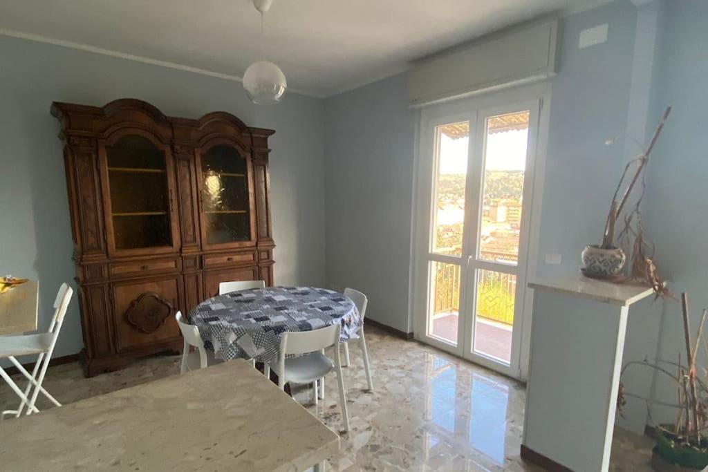 Bella Vista Apartment Canelli Bagian luar foto