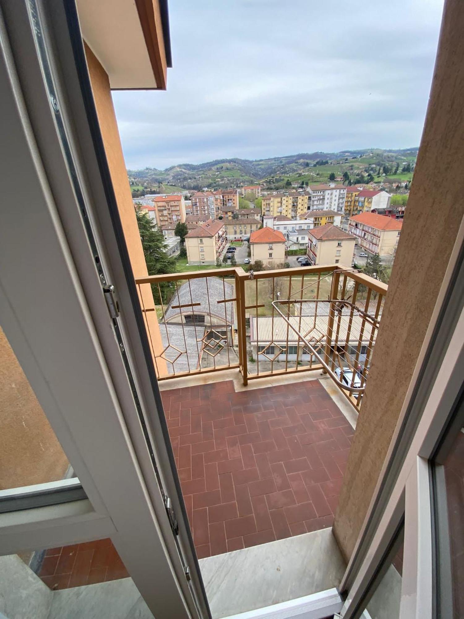 Bella Vista Apartment Canelli Bagian luar foto